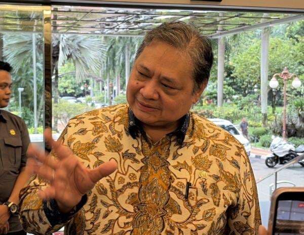 Airlangga Optimistis Status Bursa Saham Indonesia Segera Pulih