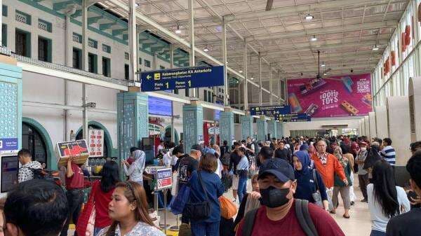 Arus Balik Nataru 2026, 46.800 Penumpang Tiba di Jakarta Arus Balik Nataru 2026, 46.800 Penumpang Tiba di Jakarta