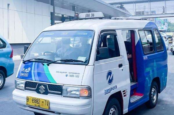 Heroik! Sopir Jaklingko Bantu Tangkap Jambret di Jaktim, Serempet Motor Pelaku