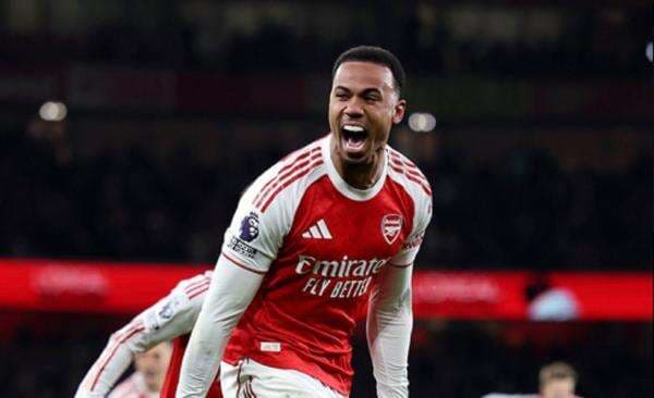 Hasil Liga Inggris 2025-2026 Semalam: Arsenal Bantai Aston Villa 4-1, Manchester United dan Chelsea Gagal Menang!