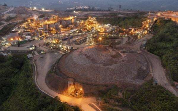 United Tractors (UNTR) Hentikan Sementara Operasional Tambang Emas Martabe di Sumut