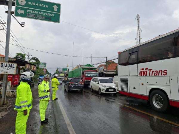 Pekerjaan Selesai, Akses Jalan Jembatan Pajarakan Normal Kembali