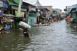 Satu RT di Pluit Jakut Masih Terendam Banjir Rob Setinggi 25 Cm Sore Ini