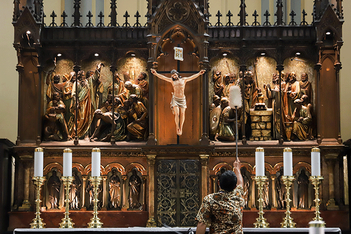10 ribu Jemaat Bakal Hadiri Misa Malam Paskah di Gereja Katedral Hari Ini 10 ribu Jemaat Bakal Hadiri Misa Malam Paskah di Gereja Katedral Hari Ini