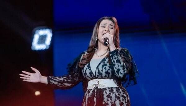 Bawakan Lagu Mahalini, Anjelia Dom Pukau Maia Estianty di Final Showcase Indonesian Idol XIII