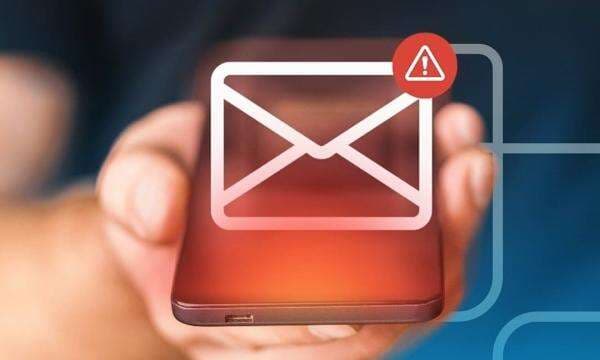 Lindungi Anak di Ruang Digital, Menkomdigi Terus Godok PP Perlindungan Anak