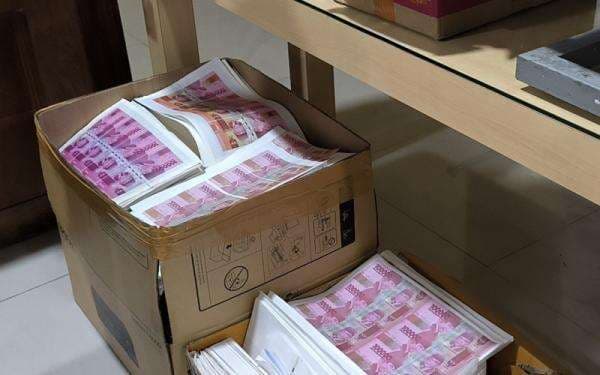 Polisi Sita 23.297 Uang Palsu Pecahan Rp100 Ribu, Begini Penampakannya