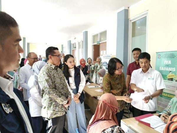 Program BUMI di Dies Natalis ke-75 FKUI, Kolaborasi Tingkatkan Kesehatan Masyarakat di Surabaya