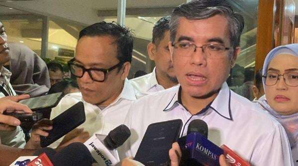 UMP 2026 Segera Diumumkan, Menaker: Tinggal Tanda Tangan Presiden UMP 2026 Segera Diumumkan, Menaker: Tinggal Tanda Tangan Presiden