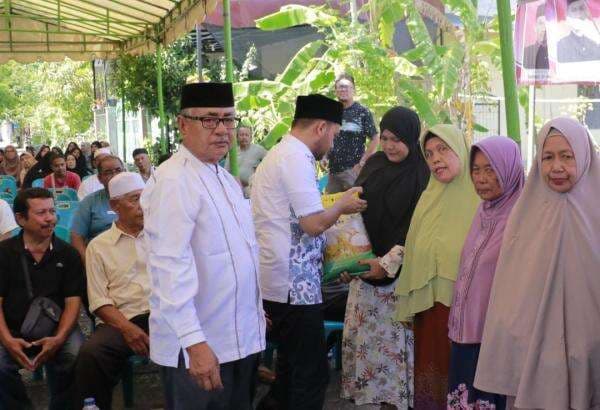 Said Fadheil Muliakan Janda Miskin dan Anak Yatim di Aceh Barat