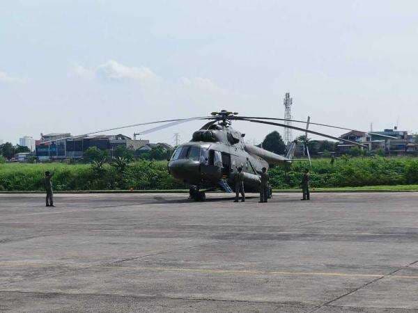 TNI AD Kerahkan Dua Helikopter Bantu Penanganan Bencana di Sumatera