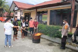 Satresnarkoba Musnahkan 848,6 Gram Ganja dan 4 Batang Tanaman dari Tiga Kasus Penangkapan