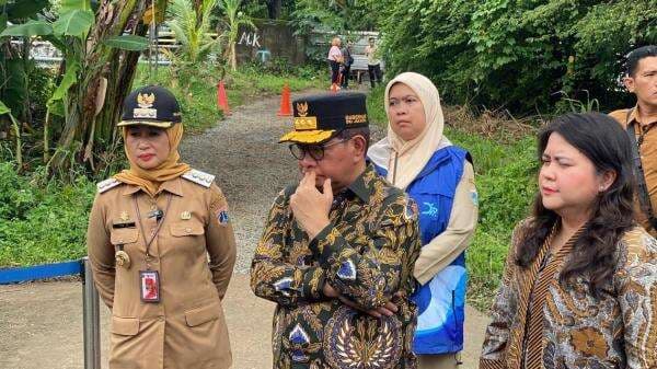 Pramono Ungkap Alasan Jalan Berlubang di Jakarta Belum Diperbaiki