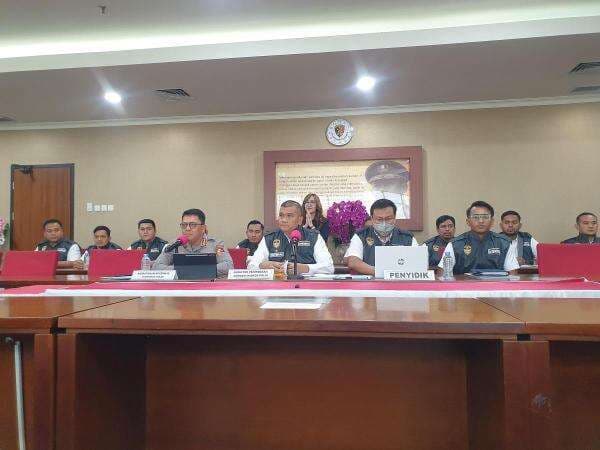 Polri Tetapkan 3 Tersangka Dugaan Korupsi Penerangan Jalan Tenaga Surya di Ditjen EBTKE ESDM