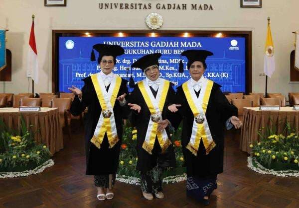 UGM Kukuhkan 3 Guru Besar Fakultas Kedokteran Gigi