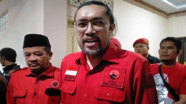 KPK Periksa Ketua PDIP Jabar Ono Surono Terkait Korupsi Bupati Bekasi