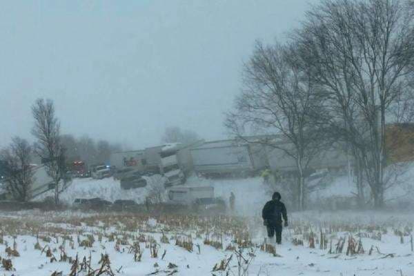 Badai Salju Picu Tabrakan Beruntun 100 Kendaraan di AS