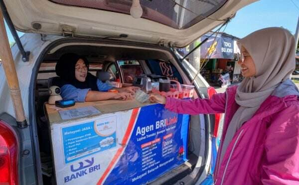 Inspiratif! Agen BRILink Hadirkan Layanan Perbankan di Tengah Kebun Kelapa Sawit