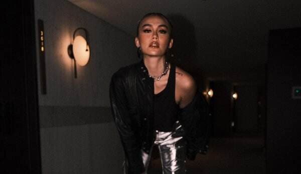 Jawaban Agnez Mo saat Disebut Punya Jerawat oleh Netizen: Namanya Juga Orang