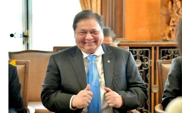 Airlangga Gelar Jumpa Pers Pagi Ini, Bahas Perkembangan Terkini Negosiasi Tarif dengan AS Airlangga Gelar Jumpa Pers Pagi Ini, Bahas Perkembangan Terkini Negosiasi Tarif dengan AS