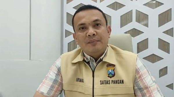 Polda Jatim Selidiki 7 Perusahaan Kasus Minyakita, 1 Orang Ditetapkan Tersangka Polda Jatim Selidiki 7 Perusahaan Kasus Minyakita, 1 Orang Ditetapkan Tersangka