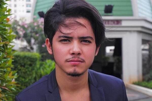 Aliando Syarief Dapat Peringatan dari Calon Mertua Usai Resmi Pacari Richelle Skornicki 