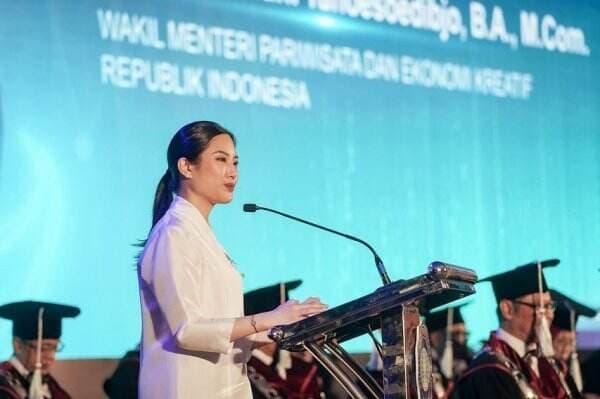 Wamenparekraf Angela Tanoesoedibjo Sebut Sektor Pariwisata Nasional Berkembang Pesat