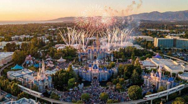 Pembangunan Disneyland Thailand Diprediksi Habiskan Rp45 Triliun