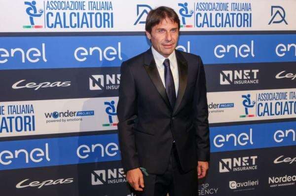 Antonio Conte Pelatih Terbaik Serie A! Ungkap Rahasia Napoli Taklukkan Inter di Perburuan Scudetto Musim Lalu