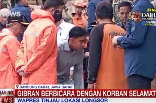 Gibran Tinjau Lokasi Longsor Cisarua Bandung Barat, Dialog dengan Warga