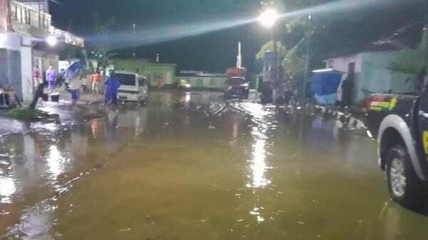 Banjir Bandang Terjang Malang Jawa Timur, 1 Orang Tewas Terseret Arus