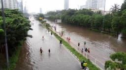 Kawasan Monas Sempat Terendam Banjir, BPBD DKI Pastikan Tak Sampai Istana dan Cepat Surut&nbsp;