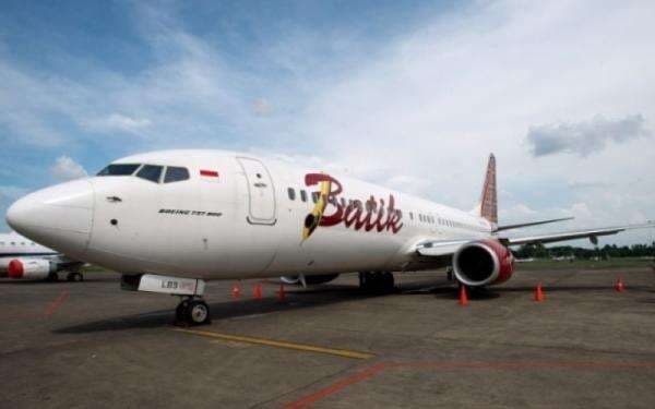 Batik Air Turunkan Penumpang Tujuan Manado yang Mengaku Bawa Bom Batik Air Turunkan Penumpang Tujuan Manado yang Mengaku Bawa Bom