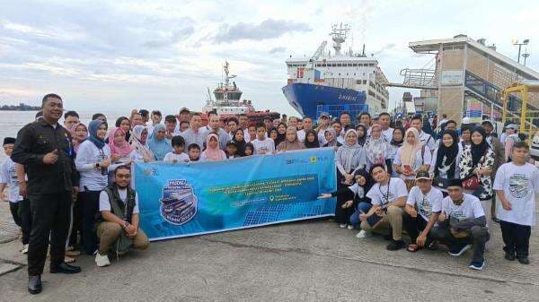 PLN Lepas Ratusan Pemudik Gratis bersama BUMN Tujuan Surabaya