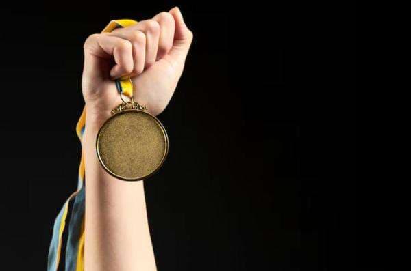 Kisah Siswa Berprestasi Raih Medali Emas di Ajang Inovasi Asia