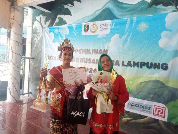 Sofia Marwah Anugerah Sabet Juara Umum dan Favorit Duta Pelajar Nusantara Lampung 2024