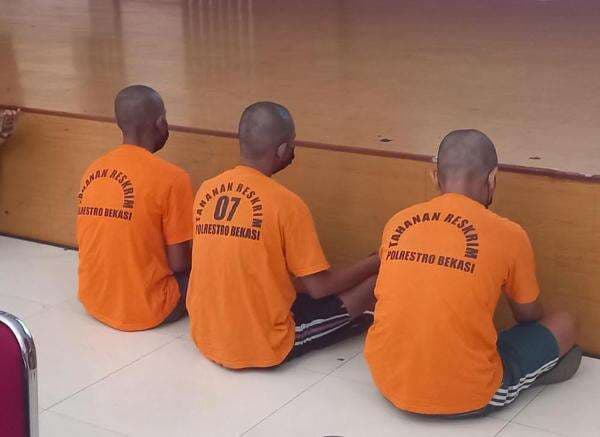 3 Pembegal Polisi di Bekasi Ditetapkan Tersangka, Ini Perannya 3 Pembegal Polisi di Bekasi Ditetapkan Tersangka, Ini Perannya
