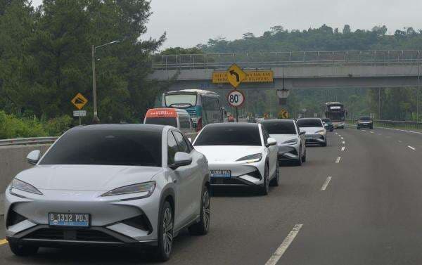 Pembangunan Pabrik BYD di Subang Diganggu Ormas Pembangunan Pabrik BYD di Subang Diganggu Ormas