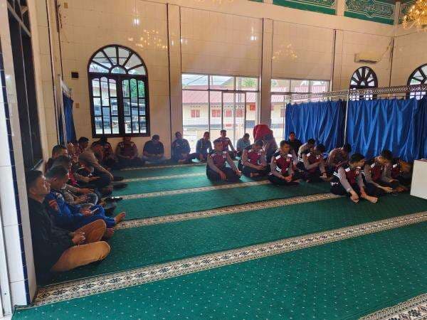 Personel Polres Lhokseumawe Ikuti Binrohtal, Tingkatkan Keimanan dan Karakter Religius