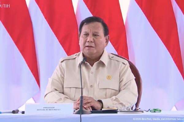 Prabowo Tegaskan Mampu Tangani Banjir Sumatra: Tak Perlu Nyatakan Bencana Nasional