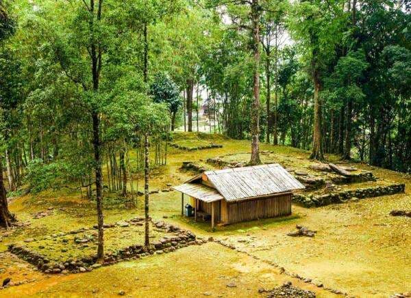 Terdapat Menhir dan Punden Berundak, Inilah Situs Megalitikum Cibedug Lebak yang Wajib Dikunjungi