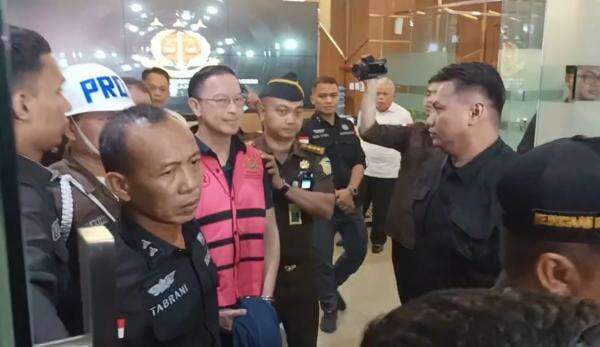 Thomas Lembong, Mantan Timses Anies Baswedan Ditetapkan Tersangka, Ini Kasus yang Menjeratnya