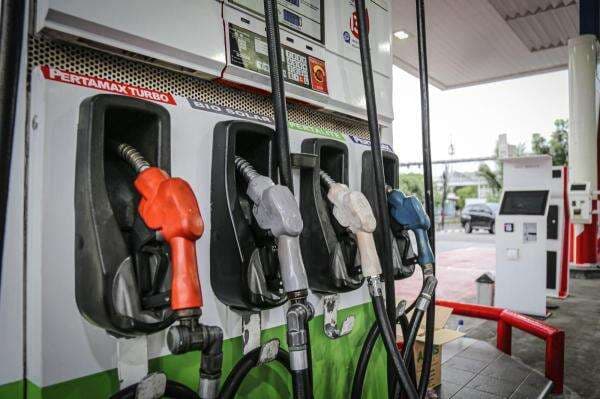 Daftar Terbaru Harga BBM Pertamina 1 Januari 2026: Pertamax Turun Jadi Rp12.350 per Liter!