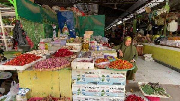 Harga Bawang Merah Naik, Harga Cabai Rawit Anjlok di Pasar Tradisional Tuban