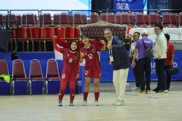 Luis Estrela Bangga Timnas Futsal Putri Indonesia Tembus Final SEA Games 2025 Luis Estrela Bangga Timnas Futsal Putri Indonesia Tembus Final SEA Games 2025