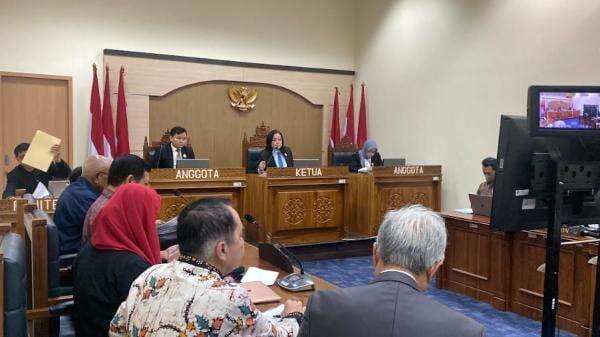 Sidang Sengketa Ijazah Jokowi, KIP Periksa KPU hingga Polda Metro Jaya