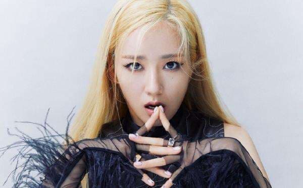 Bomi Apink dan Rado Bakal Menikah Mei 2026 Bomi Apink dan Rado Bakal Menikah Mei 2026