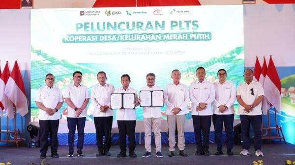 Kemenkop dan Pertamina NRE Terangi Pulau Sembur dengan Luncurkan PLTS KDKMP