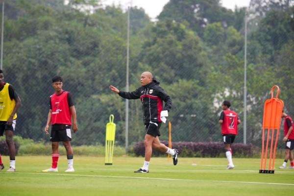 Gelar Seleksi Timnas Indonesia U-20, Nova Arianto Minta Pemain Tunjukkan Versi Terbaik