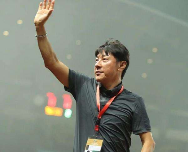 3 Pelatih Pecatan Timnas Indonesia yang Wajib Dibayar Uang Kompensasinya oleh PSSI di Tahun 2025, Nomor 1 Shin Tae-yong!